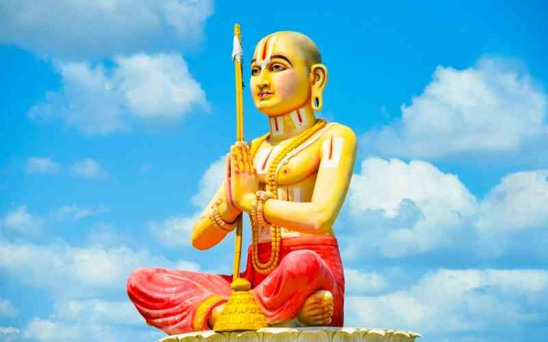 Is the God in Hinduism Pantheistic or Panentheistic?