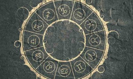 What is the difference between Zodiac Signs and Nakshatra?