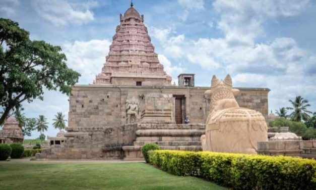 The differences between South Indian and North Indian Hindu temples?