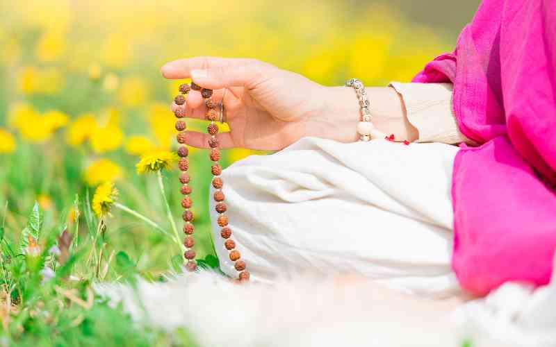 Akshamala Upanishad: Explains the Importance of Mantra Repetition with a Rosary