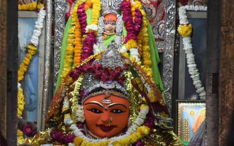 An Introduction to Shakta Tantrism through the Tripura Upanishad