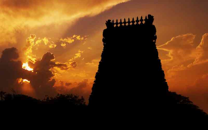 The philosophy of the Vayu Purana